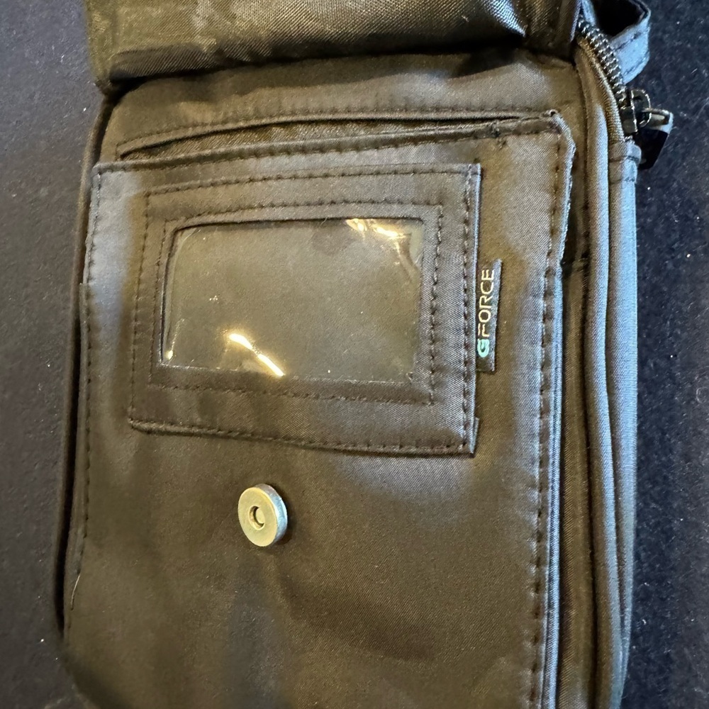 G/FORCE Black women’s Sling/Crossbody Bag - Picture 4 of 6